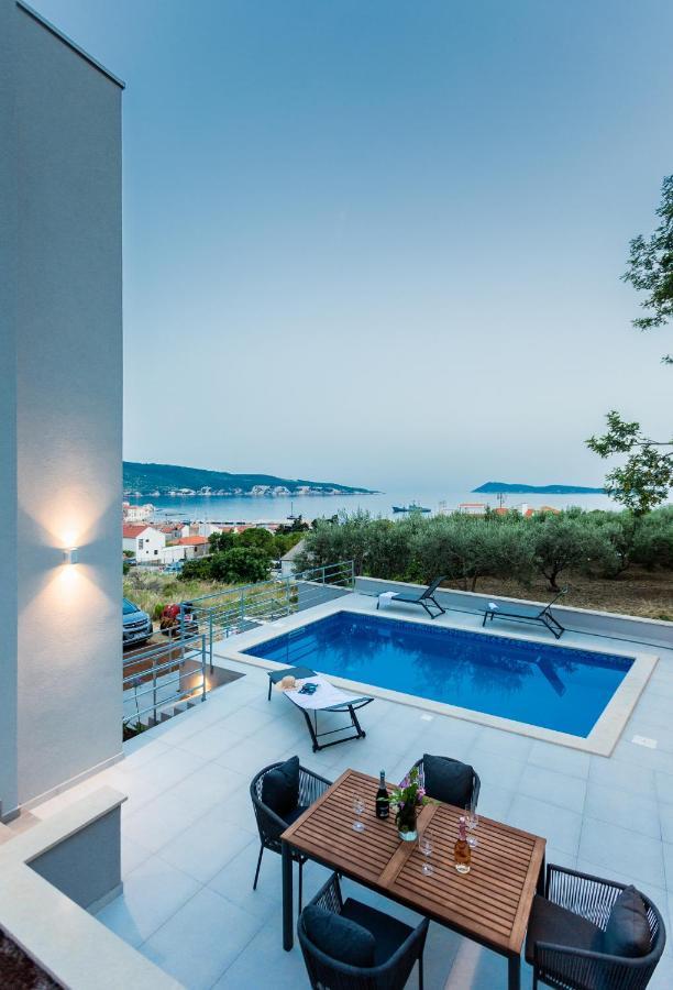 Seaside Elegance Suites Komiža Kültér fotó