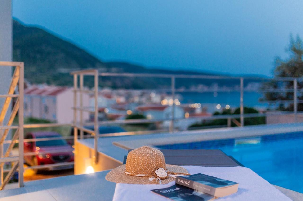 Seaside Elegance Suites Komiža Kültér fotó